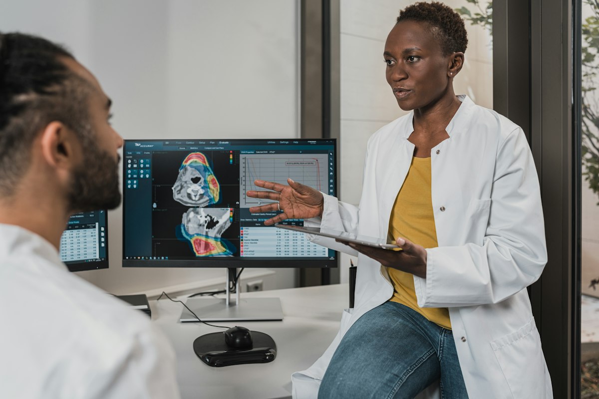 Consulta médica empática
